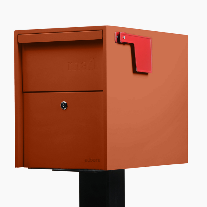 Post Mount-Large Mailbox (Chili Pepper Red)