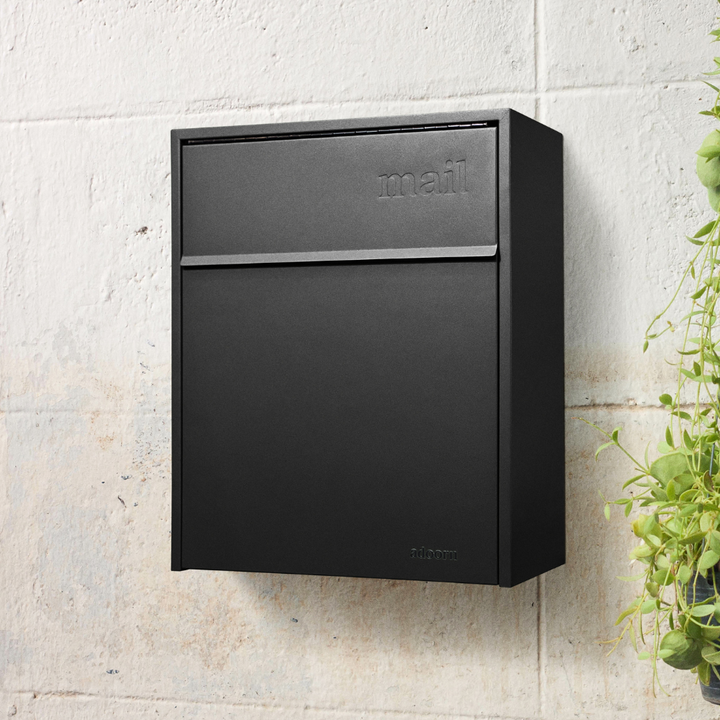 Wall Mount-Large Mailbox (Black)